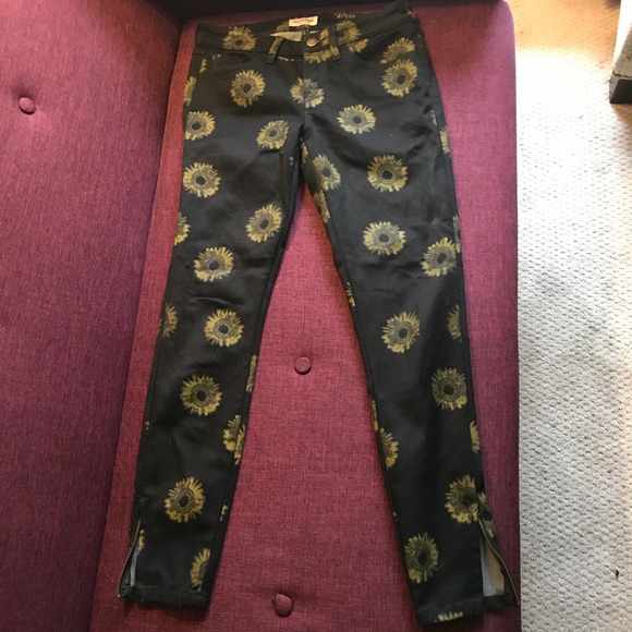 Black Sunflower Print Skinny Jeans 